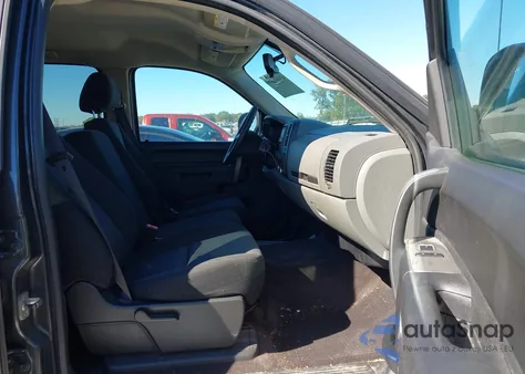 2010 Chevrolet Silverado 1500 Ls из США, поврежденный, VIN 3GCRCREA1AG290993